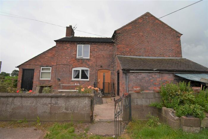 5 Bedroom Detached House To Rent In Hassall, Sandbach, CW11