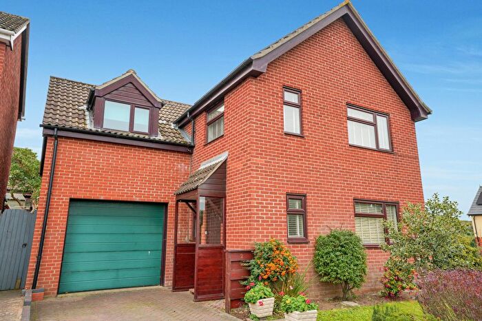 5 Bedroom Detached House For Sale In Henry Blogg Road, Cromer, NR27