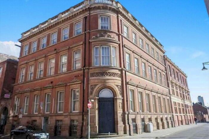 2 Bedroom Apartment To Rent In Wimbledon Street, LE1