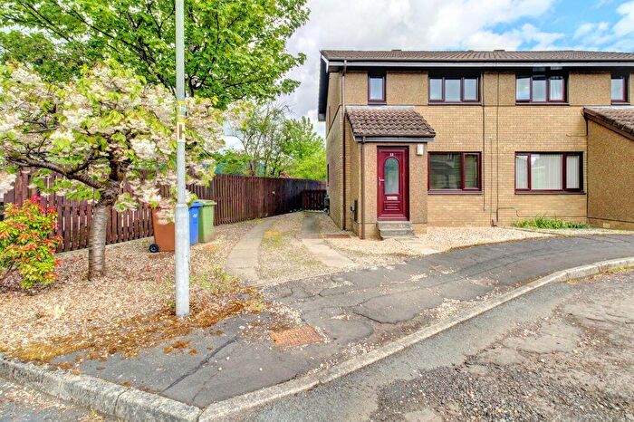 2 Bedroom Semi-Detached House For Sale In Meadow Court, Dumbarton, G82