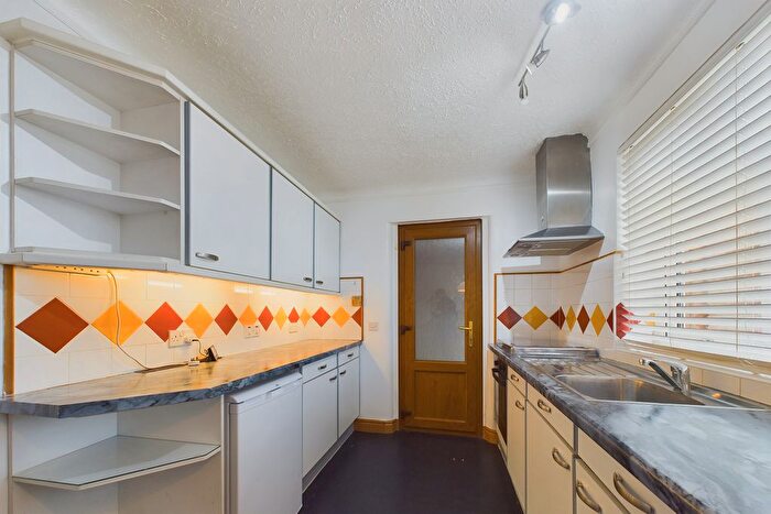 2 Bedroom Semi-Detached Bungalow For Sale In Broad Oak Lane, Penwortham, Preston, PR1