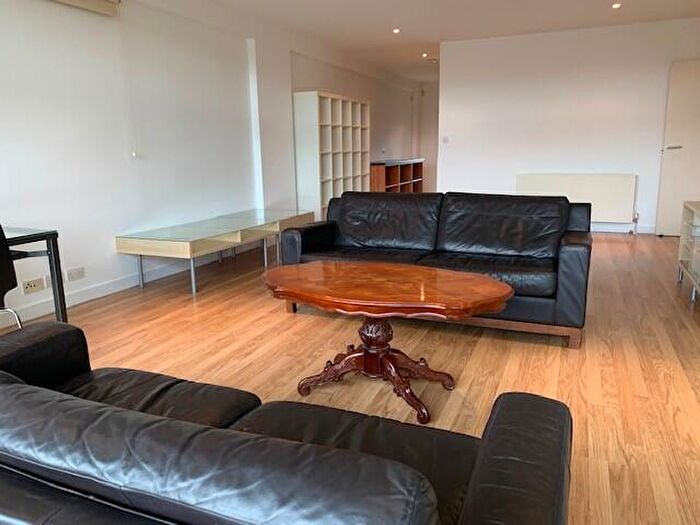2 Bedroom Apartment To Rent In Elliot Street, Glasgow, G3