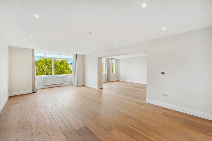 2 Bedroom Flat To Rent In Fordie House, Sloane Street, London, SW1X