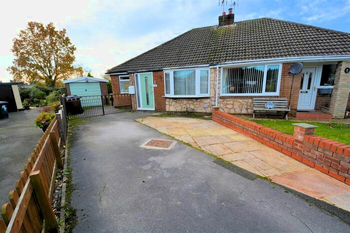 2 Bedroom Semi-Detached Bungalow To Rent In Orchard Way, Selby, YO8