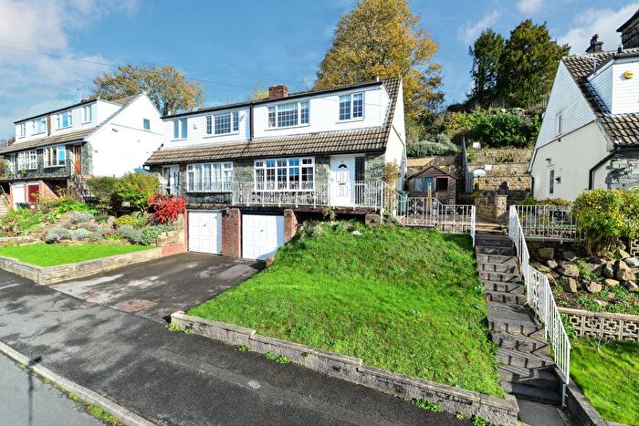 3 Bedroom Semi-Detached House For Sale In Hall Bank Drive, Bingley, West Yorkshire, BD16