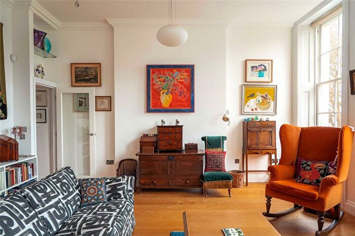 2 Bedroom Flat To Rent In Ladbroke Grove, Notting Hill, W11