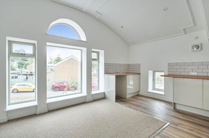 2 Bedroom Flat For Sale In Coombe, Sherborne, DT9