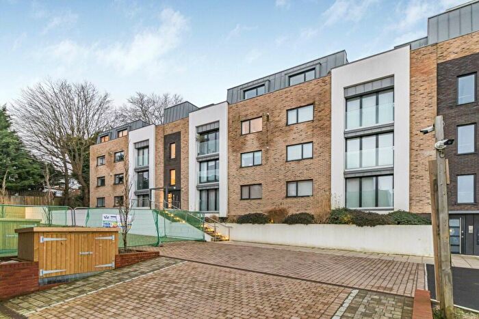 1 Bedroom Apartment For Sale In Connaught House, Connaught Gardens, Muswel Hill, N10