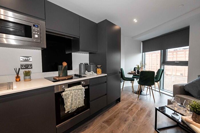 2 Bedroom Flat To Rent In One Park Lane, Heaps Mill, Liverpool, Merseyside, L1