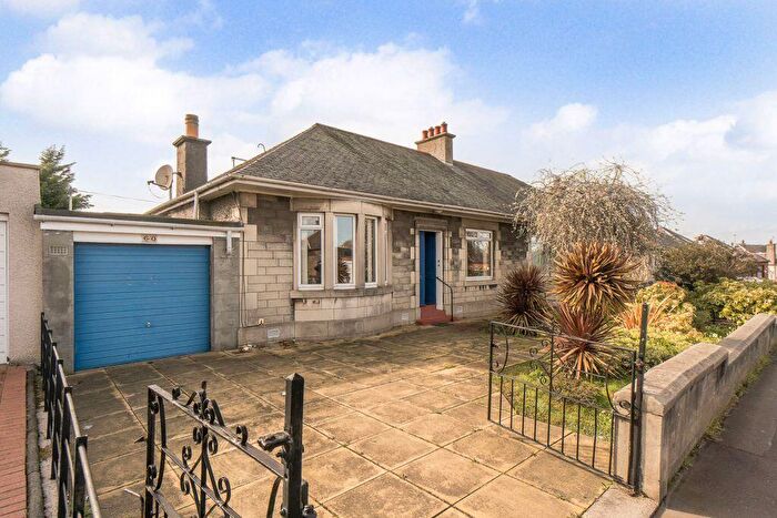2 Bedroom Semi-Detached Bungalow For Sale In Durham Road, Duddingston, Edinburgh, EH15