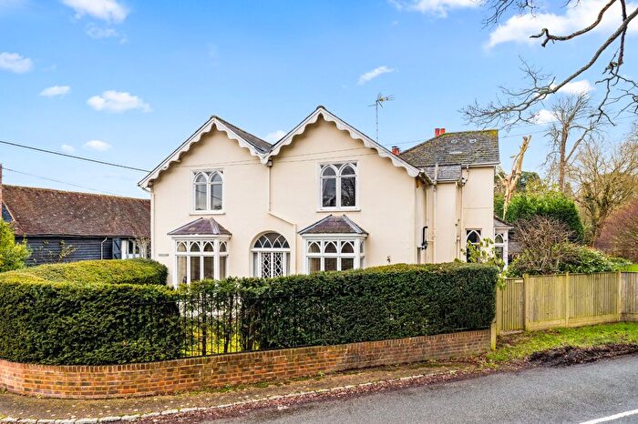 4 Bedroom Semi-detached House For Sale In Ardingly Road, Lindfield, Haywards Heath, West Sussex, RH16