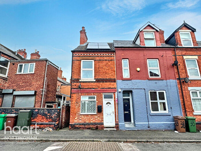 3 Bedroom End Of Terrace House For Sale In Trent Road, Sneinton, NG2