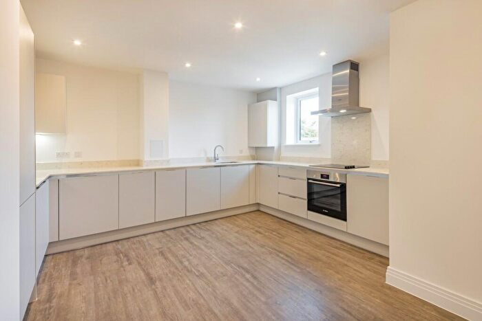 1 Bedroom Apartment For Sale In Langley Court, Roman Way, Beckenham, BR3