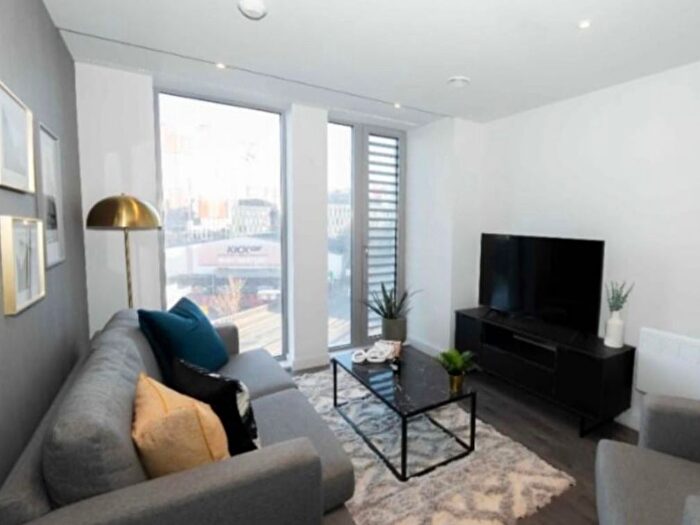 1 Bedroom Flat To Rent In Greengate, Salford, M3