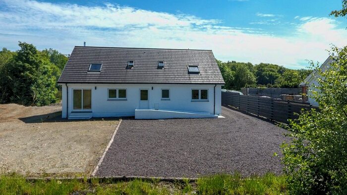 3 Bedroom Detached Bungalow For Sale In Shuna View, Port Appin, Appin, PA38