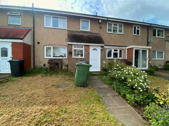 3 Bedroom Property To Rent In Squires Ride, Hemel Hempstead, HP2