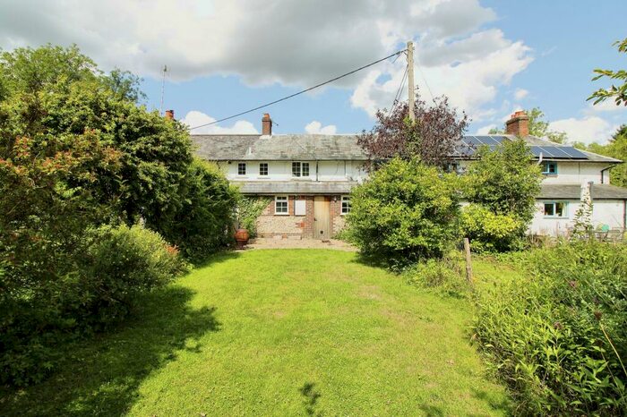 2 Bedroom Terraced House For Sale In Steep Marsh, Petersfield, Hampshire, GU32