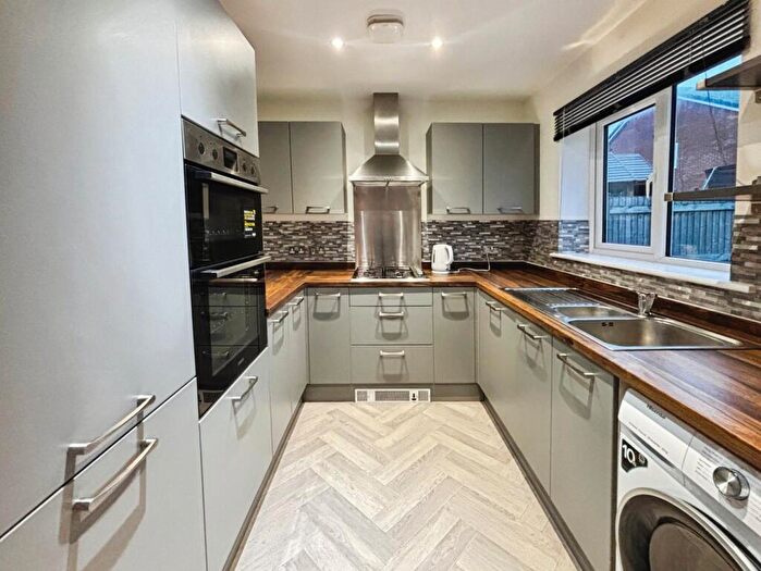 3 Bedroom Detached House To Rent In Marples Drive, Blackpool, Lancashire, FY4