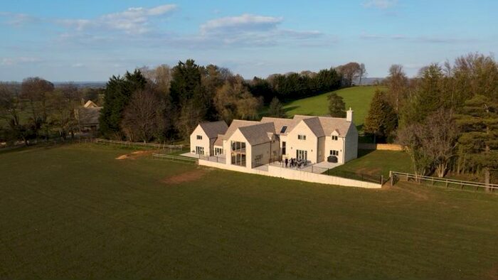 10 Bedroom Detached House For Sale In Fosseway, Cotswolds, Stow On The Wold, GL54