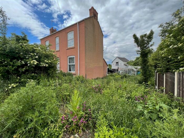 3 Bedroom Detached House For Sale In Clowne Road, Stanfree, Chesterfield, S44