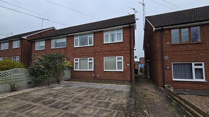 2 Bedroom Maisonette To Rent In Royal Oak Lane, Bedworth, CV12