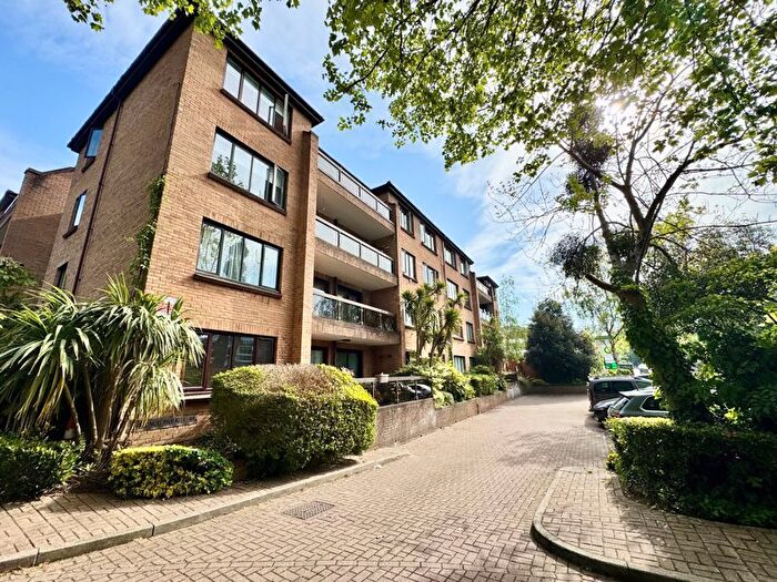1 Bedroom Flat To Rent In Widmore Road, Bromley, BR1