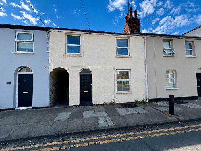 3 Bedroom Terraced House To Rent In All Saints Road - Cheltenham, GL52