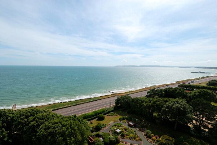 3 Bedroom Apartment For Sale In Manor Road, Bournemouth, Dorset, BH1