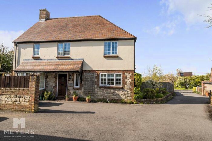 4 Bedroom Detached House For Sale In Station Road, Wool, BH20
