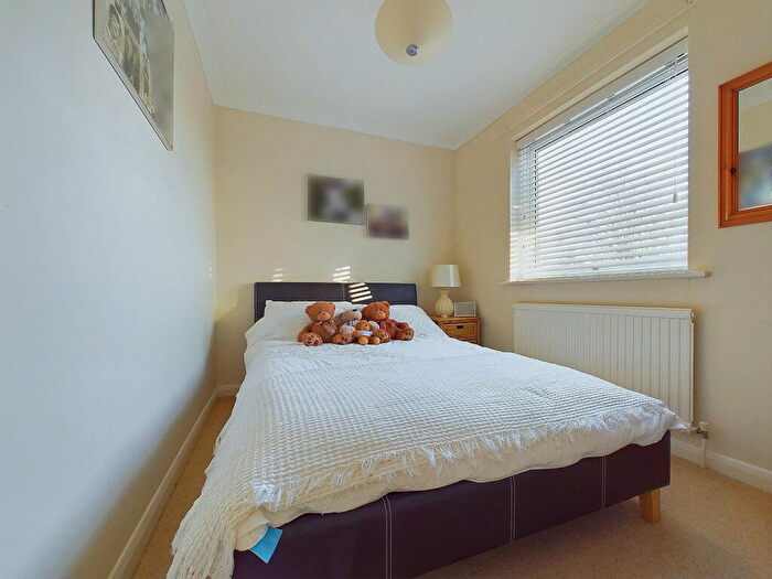 4 Bedroom Detached House For Sale In Mill Road, Northing Lancing, BN15