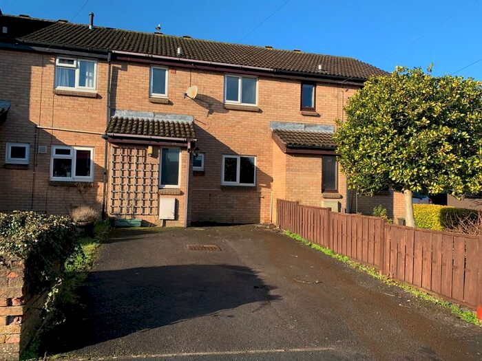 3 Bedroom Terraced House To Rent In Woodmans Close, Chipping Sodbury, BS37