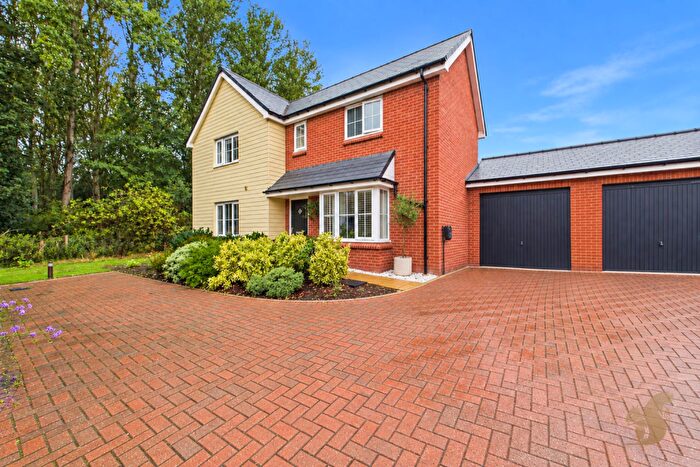 4 Bedroom Detached House For Sale In Wood View, Haughley, Stowmarket, IP14