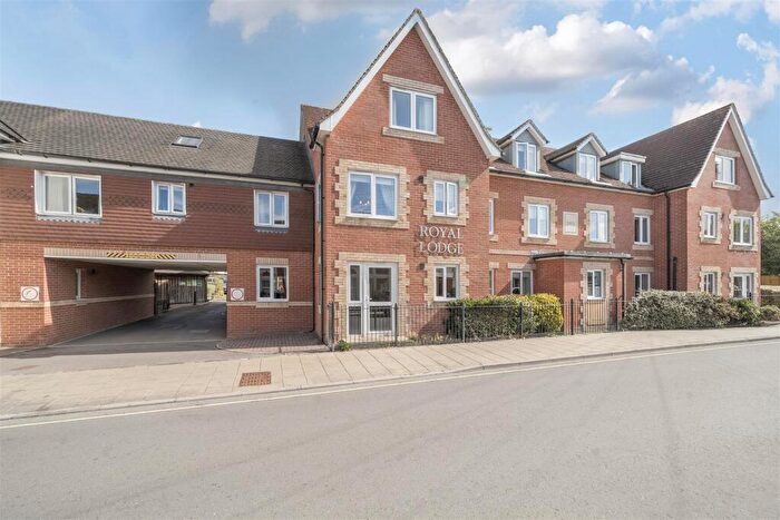 2 Bedroom Retirement Property For Sale In Royal Lodge, Gillingham, SP8