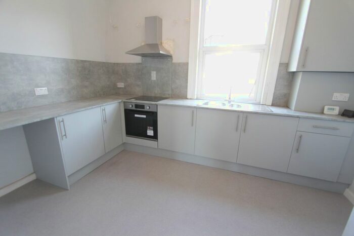 2 Bedroom Flat To Rent In Chesterfield Road, Sheffield, S8
