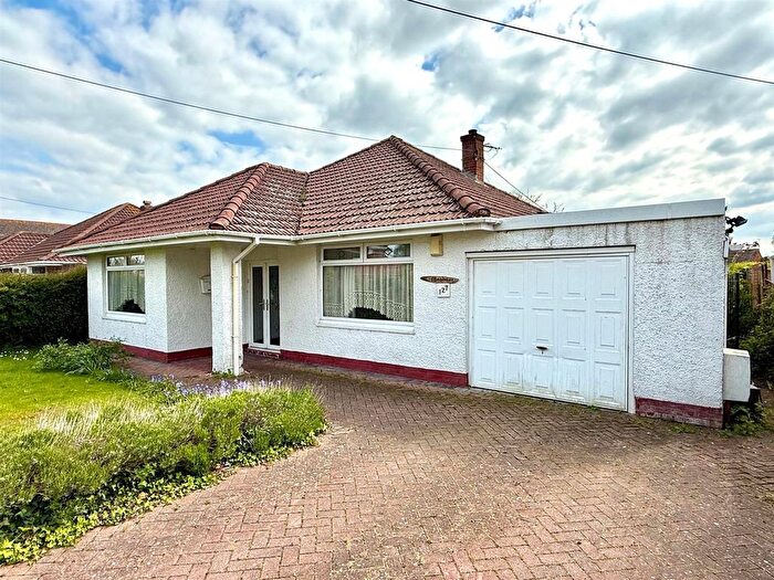 2 Bedroom Property For Sale In Worston Road, Highbridge, TA9