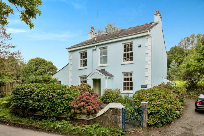 3 Bedroom Detached House For Sale In New Road, St. Blazey, Par, Cornwall, PL24