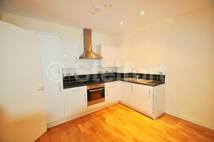 1 Bedroom Apartment To Rent In Axminster Road, London, N7