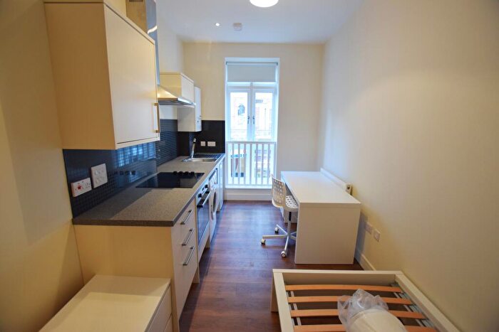 Studio To Rent In - Old Christchurch Road, Bournemouth, BH1