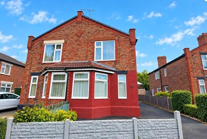 3 Bedroom Semi-Detached House For Sale In Grace Road, Ellesmere Port, Cheshire, CH65