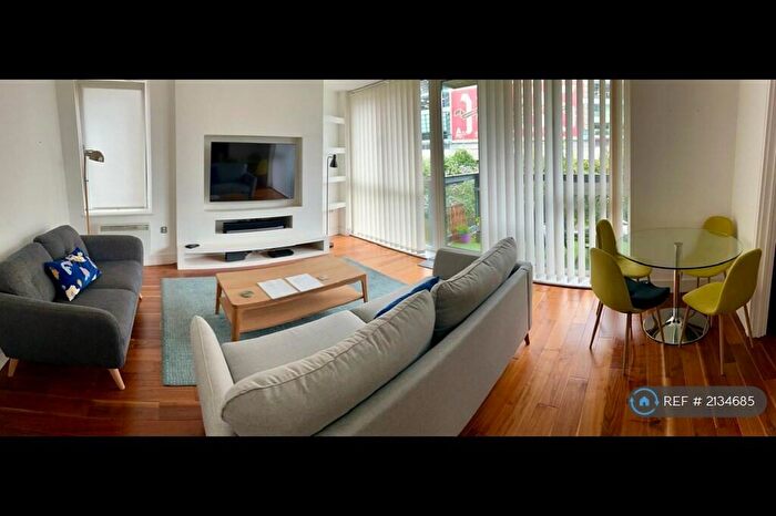 2 Bedroom Flat To Rent In Drayton Park, London, N5