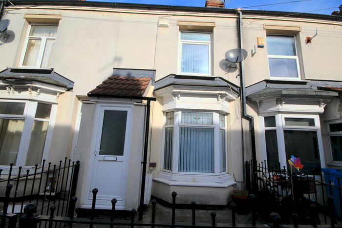 2 Bedroom Terraced House To Rent In Colenso Avenue, Holland St, Hull, HU9
