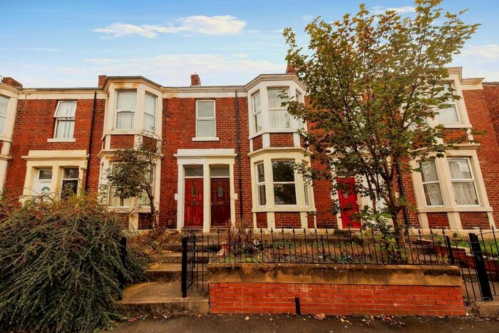 2 Bedroom Flat To Rent In Saltwell Place, Gateshead, NE8