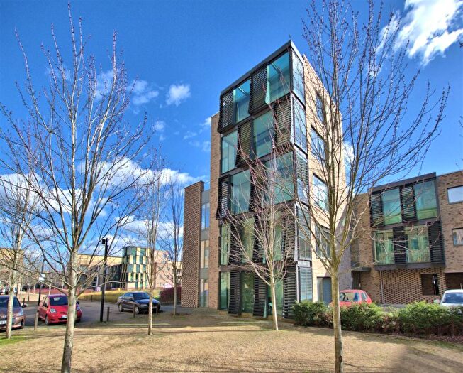 3 Bedroom Apartment To Rent In Addenbrookes Road, Trumpington, CB2