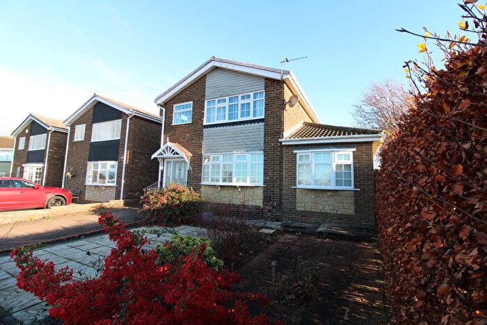 4 Bedroom Detached House For Sale In Dulverston Close, Chapel House, Newcastle Upon Tyne, NE5
