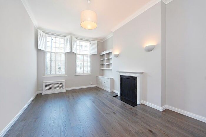 2 Bedroom Flat To Rent In Elm Park Gardens, London, SW10