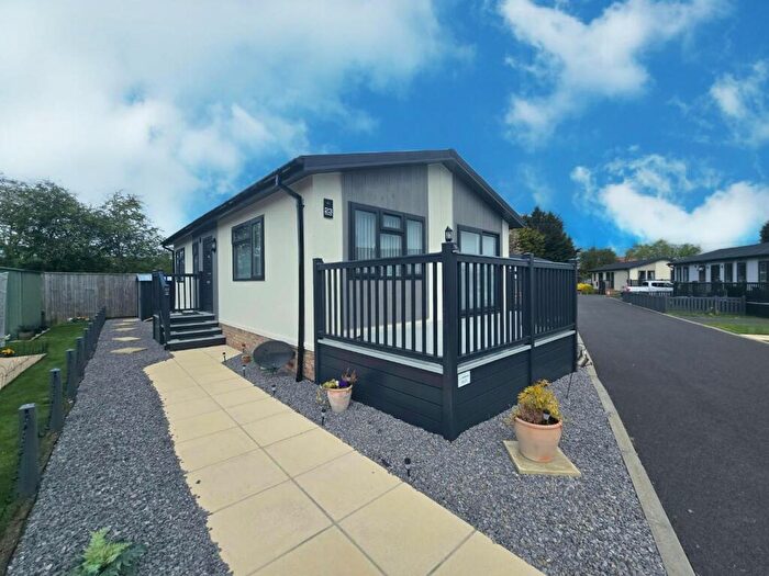 2 Bedroom Park Home For Sale In Walworth Country Park, Walworth Road, Heighington Village, DL2