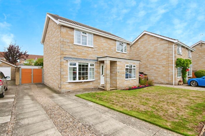 4 Bedroom Detached House For Sale In Landsdown Way, Haxby, York, YO32