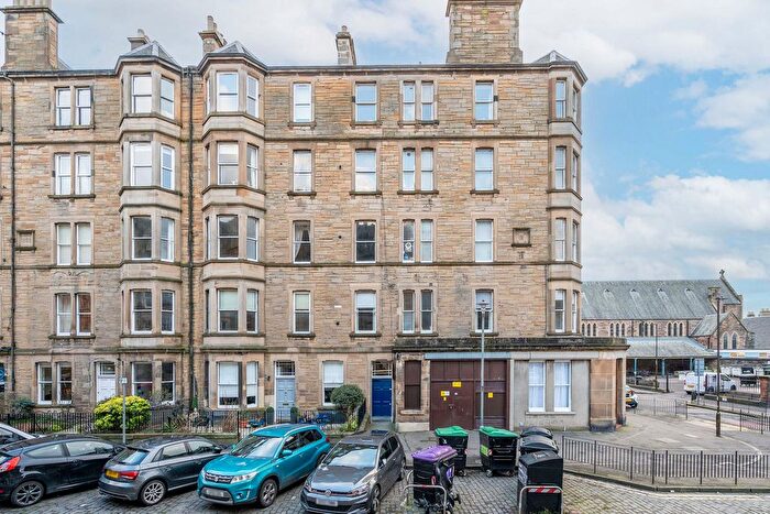 1 Bedroom Flat For Sale In Flat Bruntsfield Avenue, Edinburgh, EH10