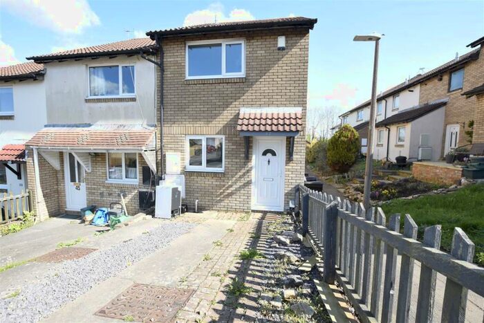 2 Bedroom End Of Terrace House To Rent In Glenbrook Drive, Barry, CF63