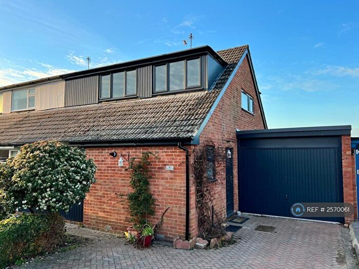 4 Bedroom Semi Detached House To Rent In Cherry Avenue, Cheltenham, GL53